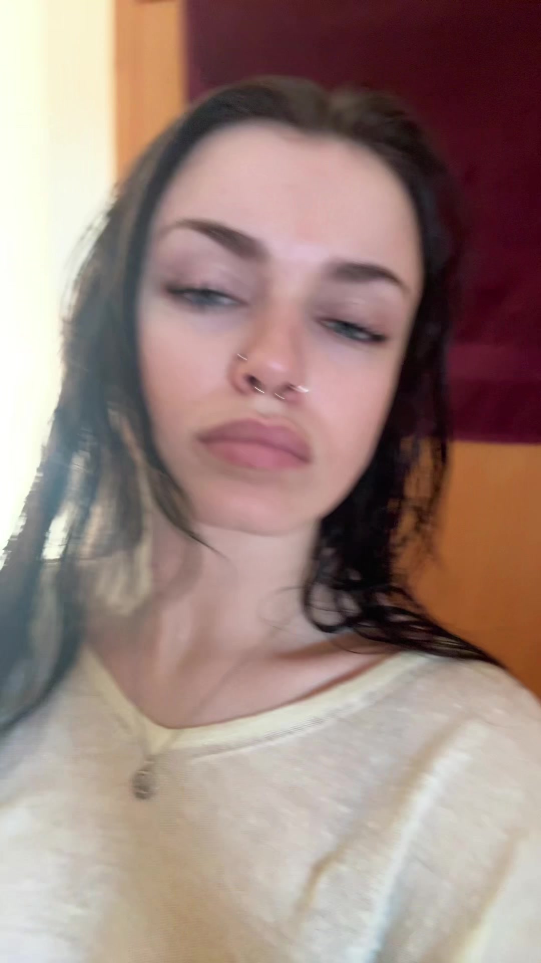 @g