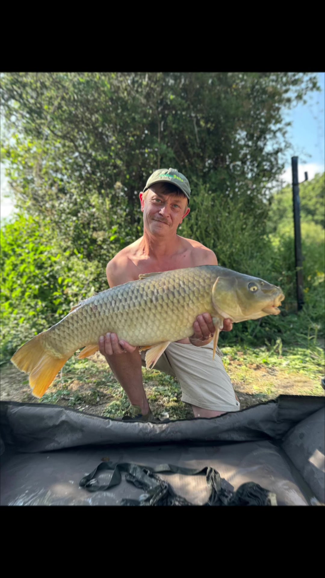 @fishingwithfoxy