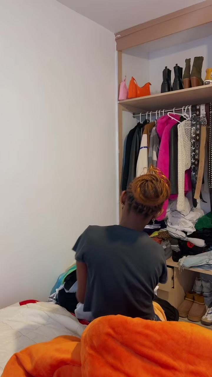 @Nina