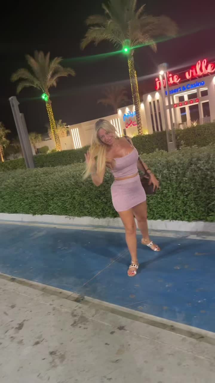 @Rosylin