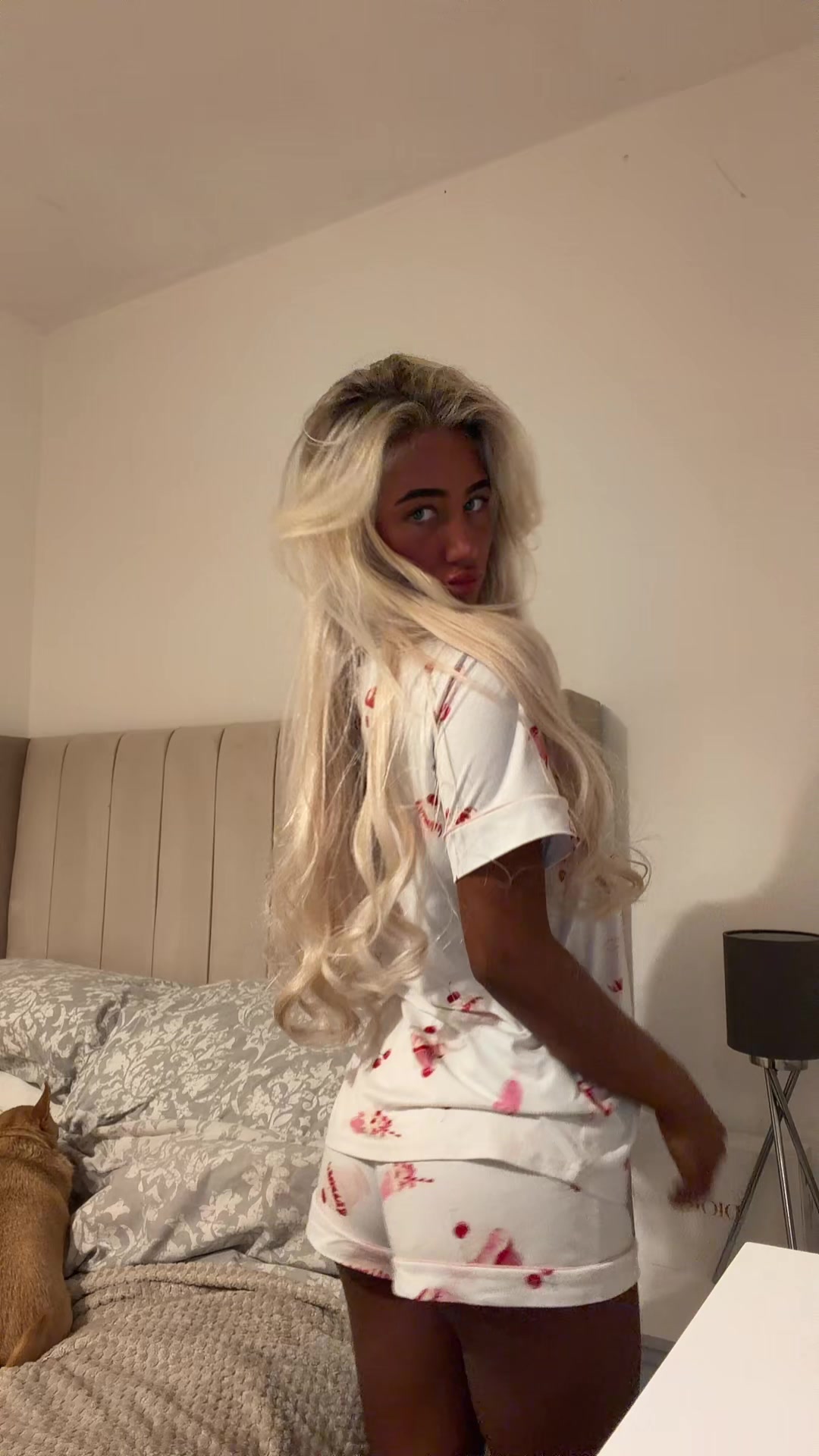 @pxlxaa24_