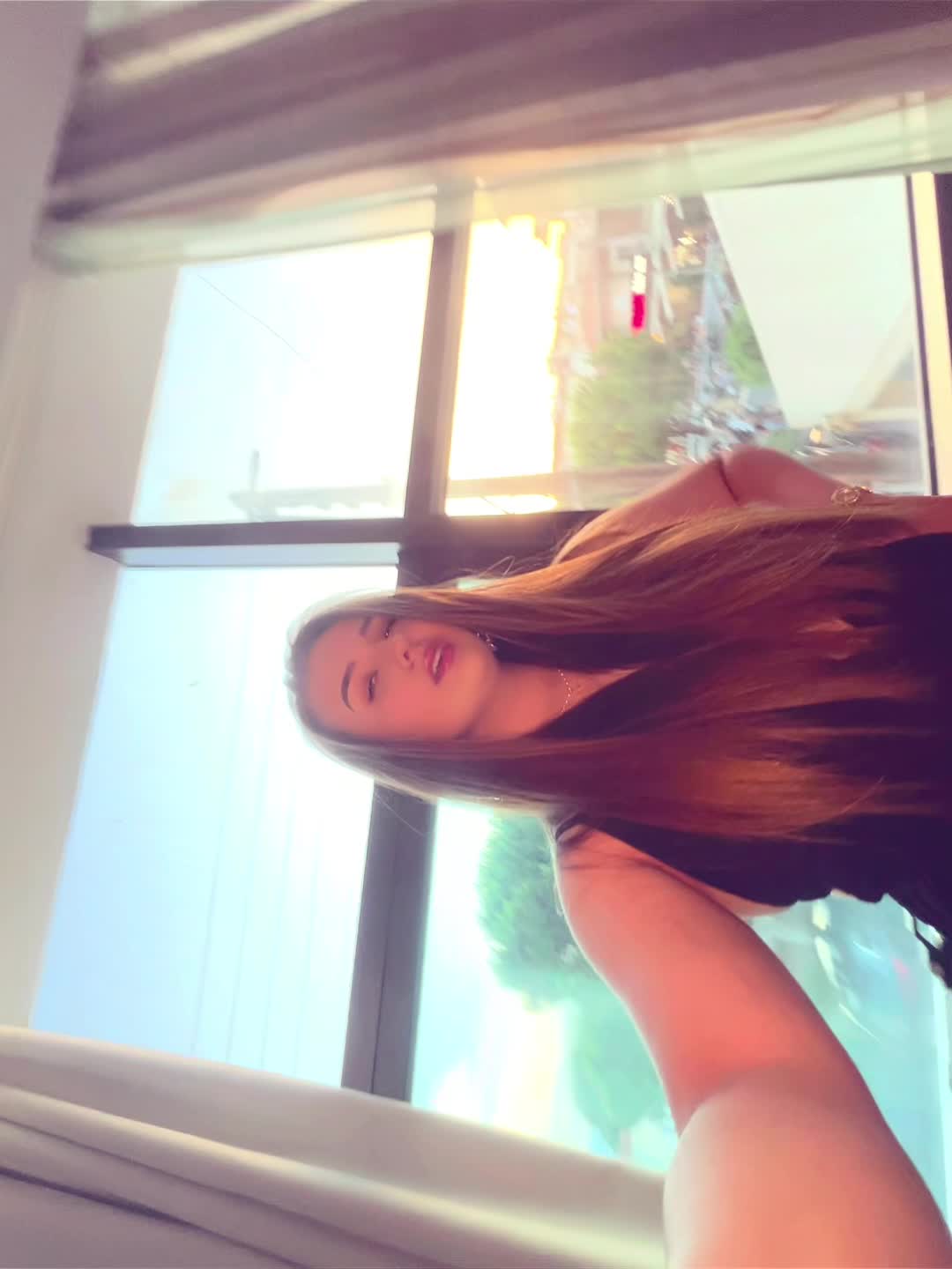 @adi_ivaylova