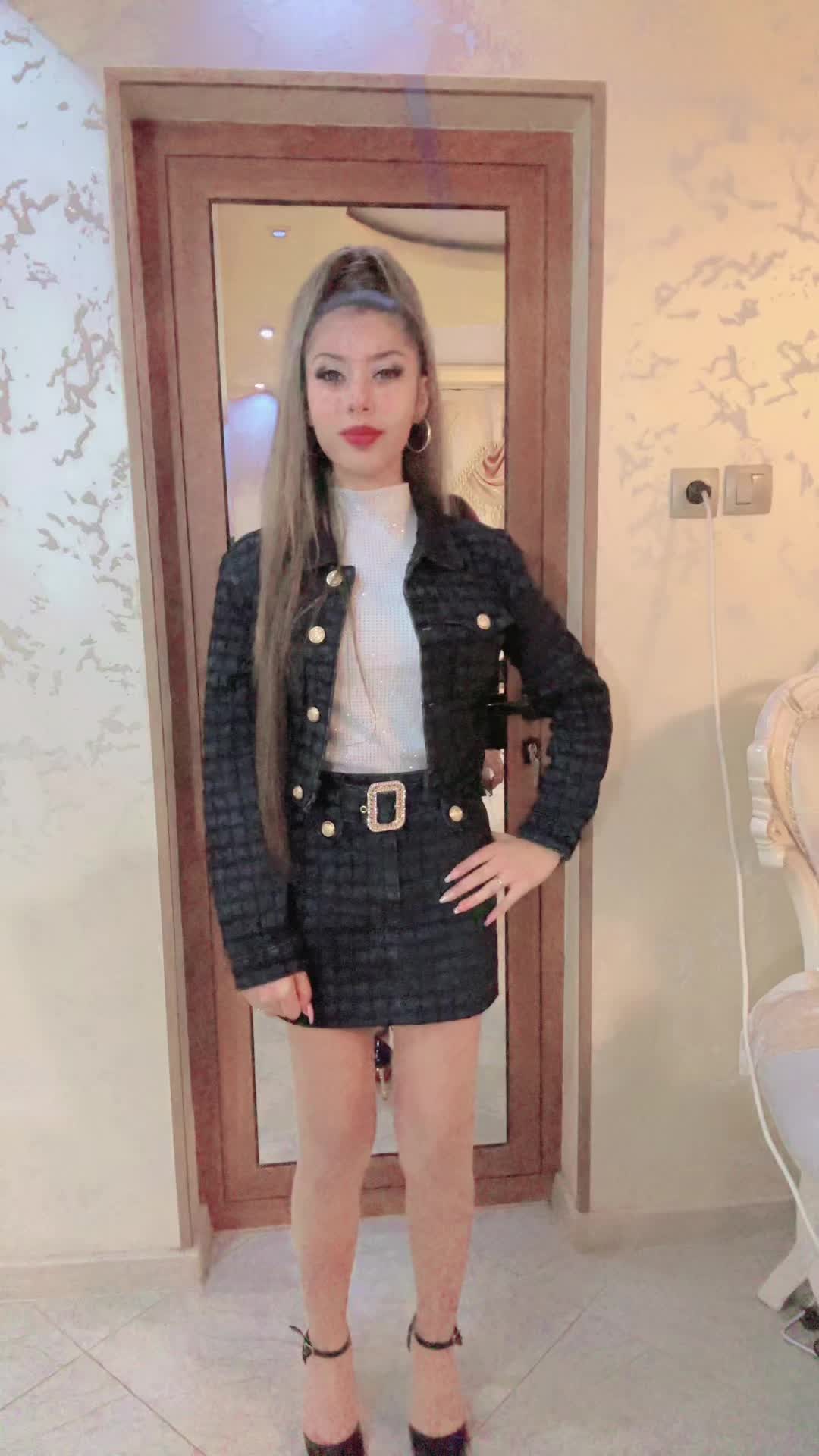 @๐๐ฅ๐