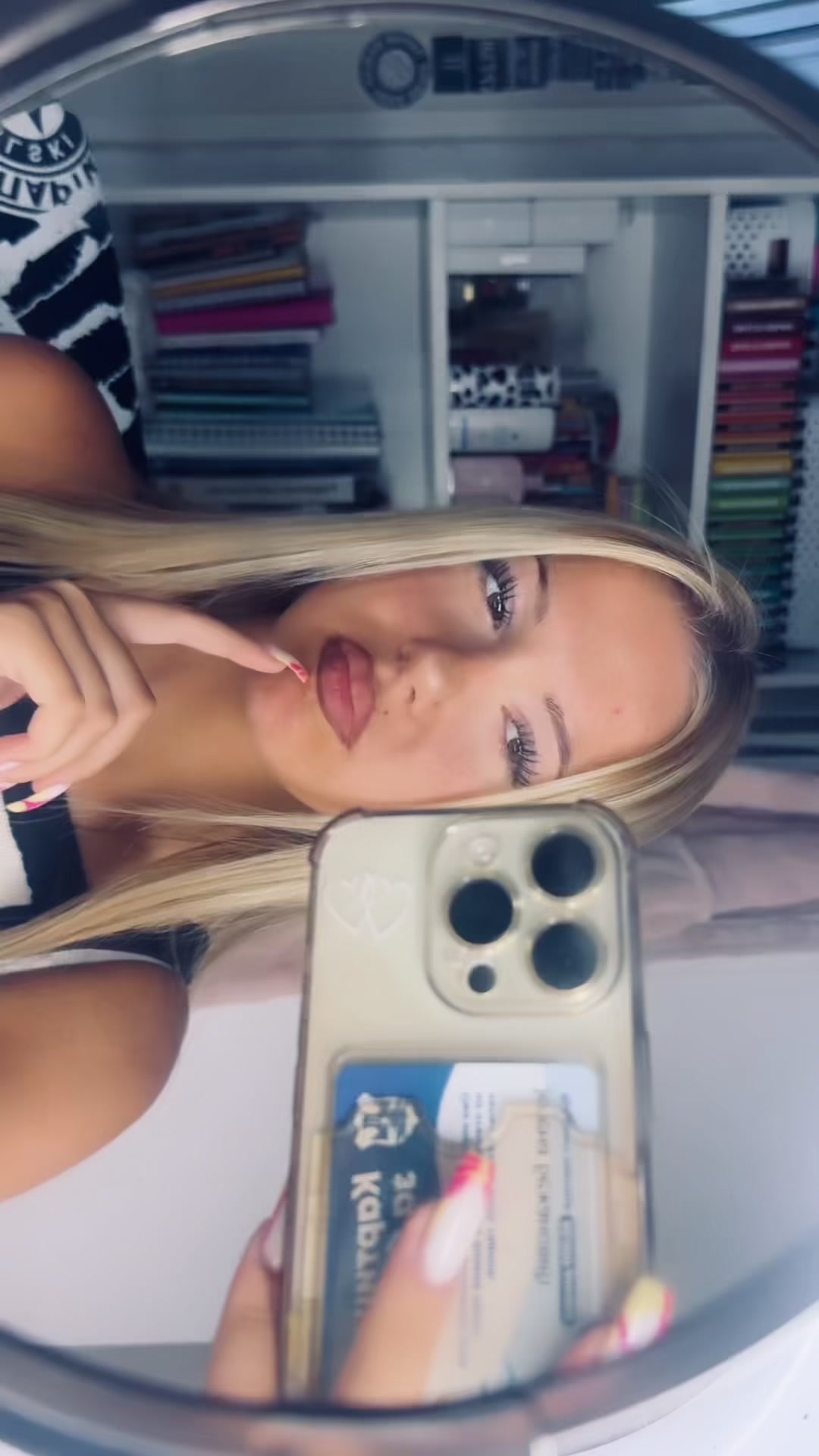 @user1364749252