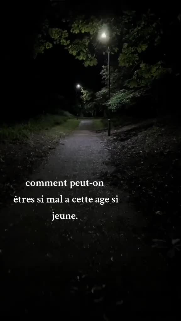 @ツ