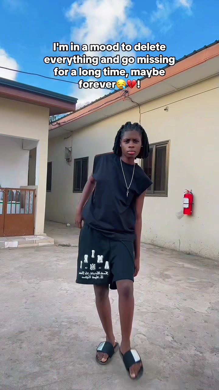 @THE GAL WONDERS 🦅🇬🇭