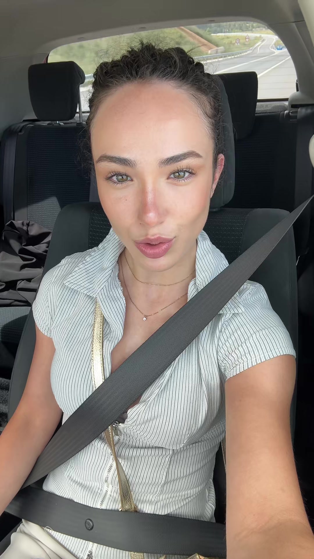@tezetaerre49