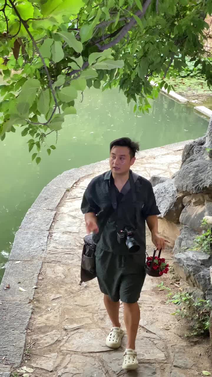 @Pose Đẹp Khi Du Lịch Trung
