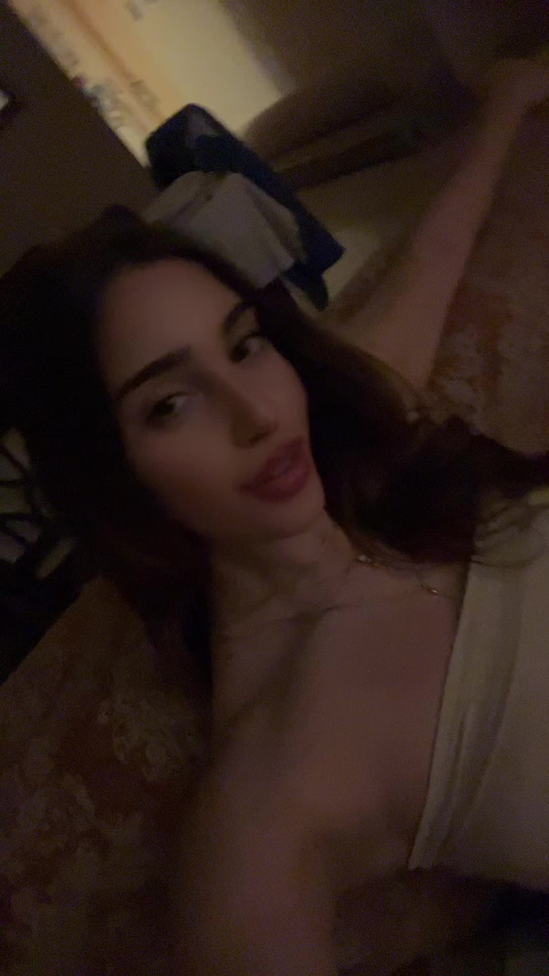 @999
