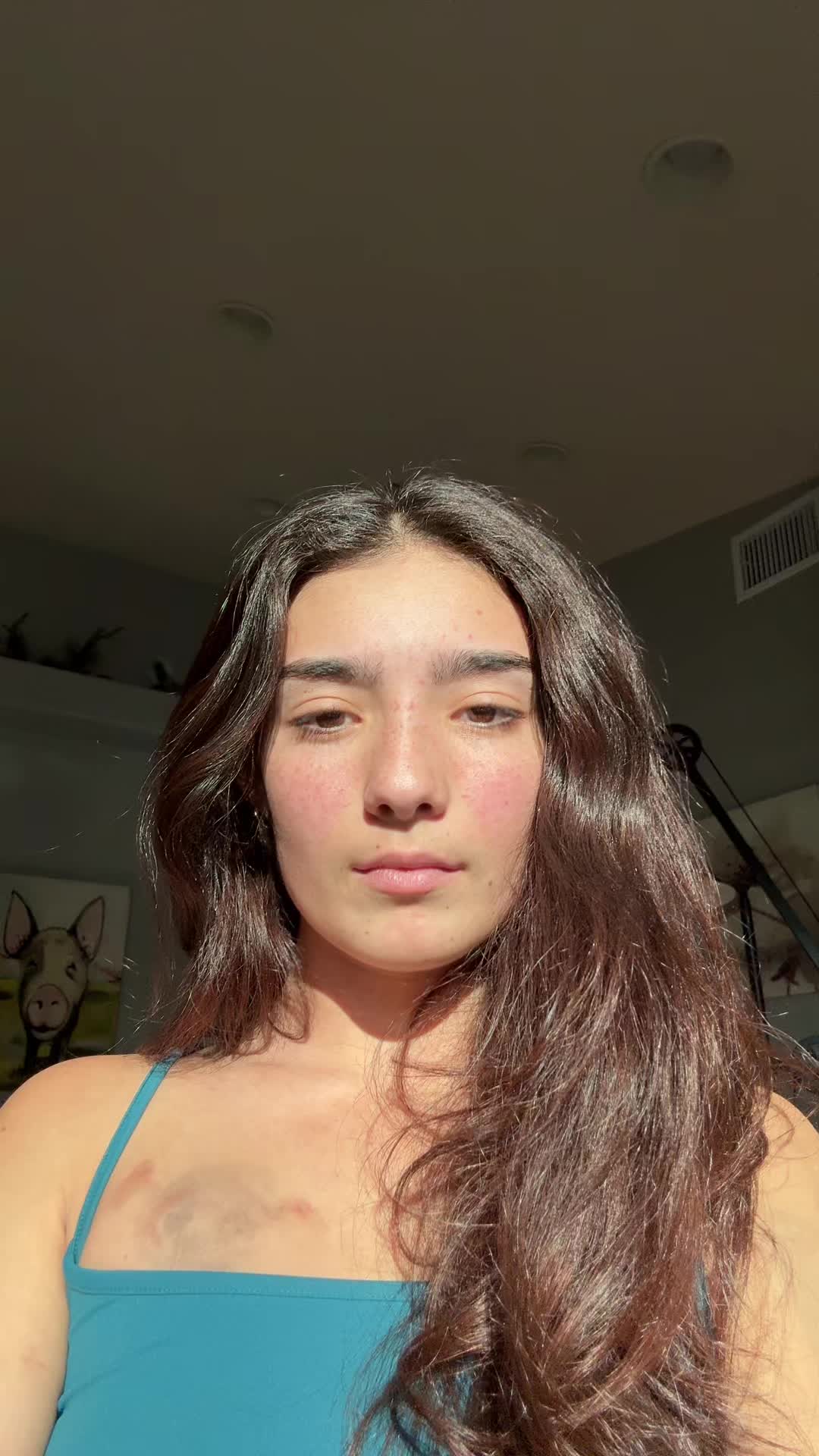 @r0ckytalkie