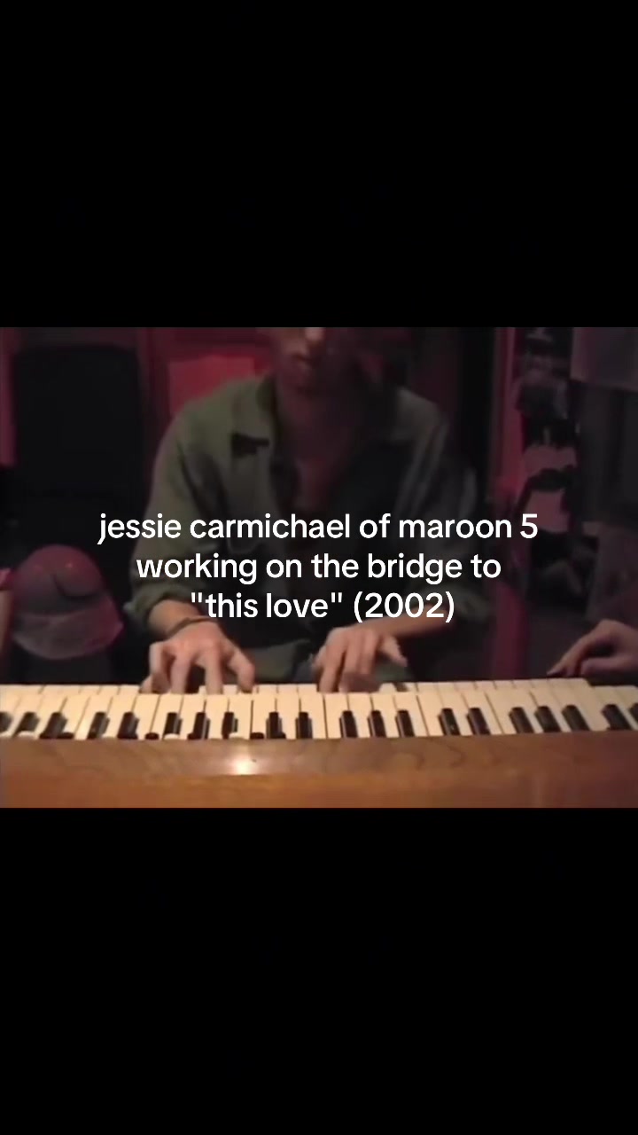 @BCKSTG