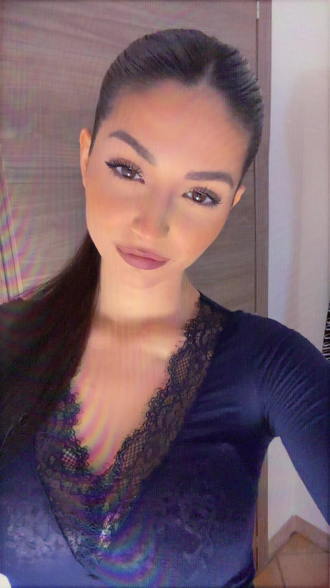 @elenargiolas