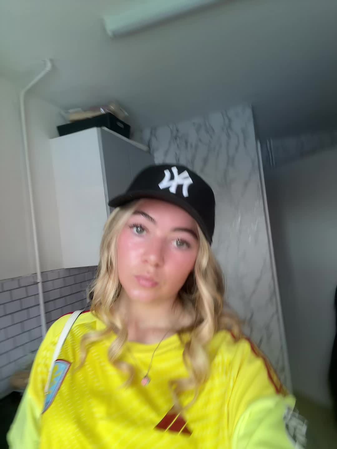 @lara spam