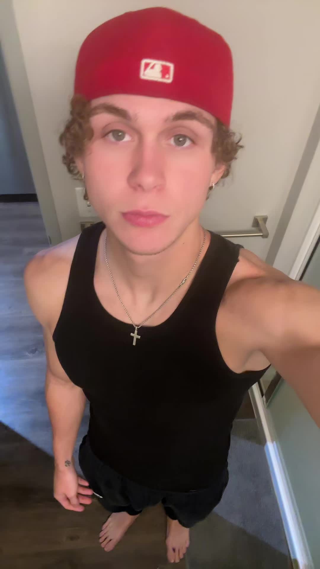 @MoonAtNight