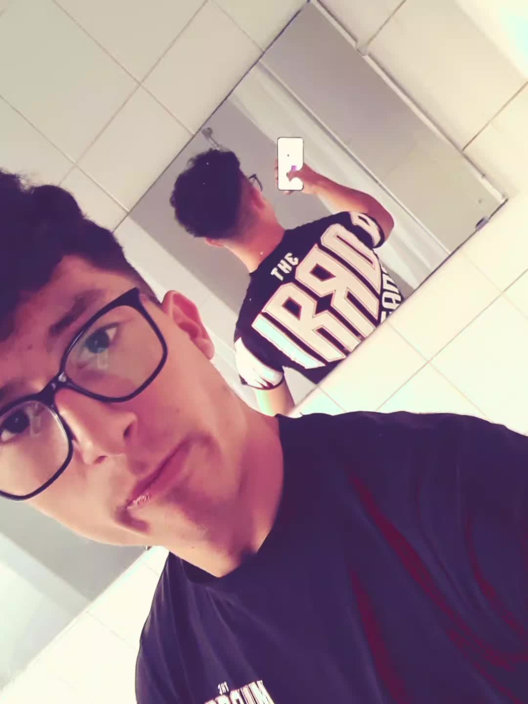 @_dezsoofficial_
