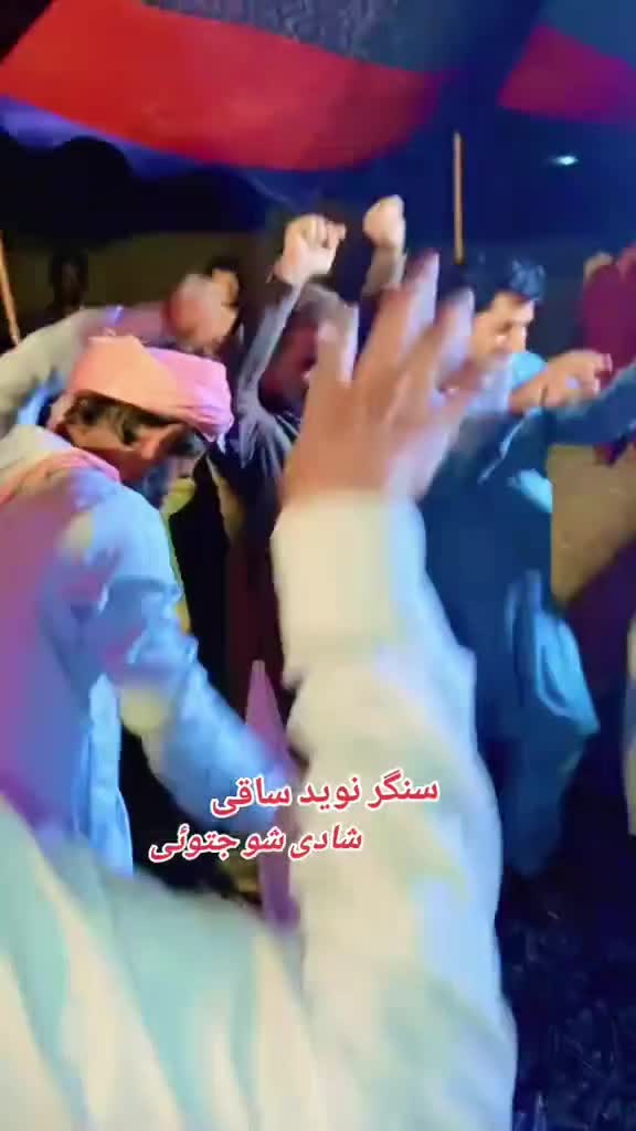 @singer naveed saqi