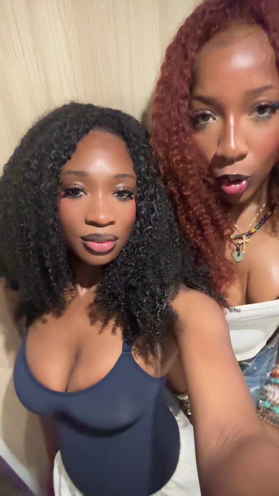 @Vi