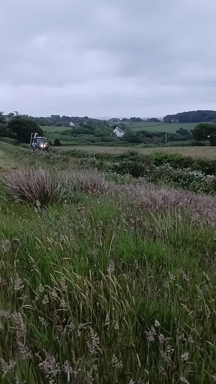 @Se&aacute;n Whelton 🚨 🚜 🌽
