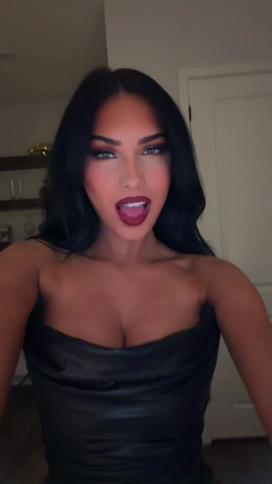 @Elle B