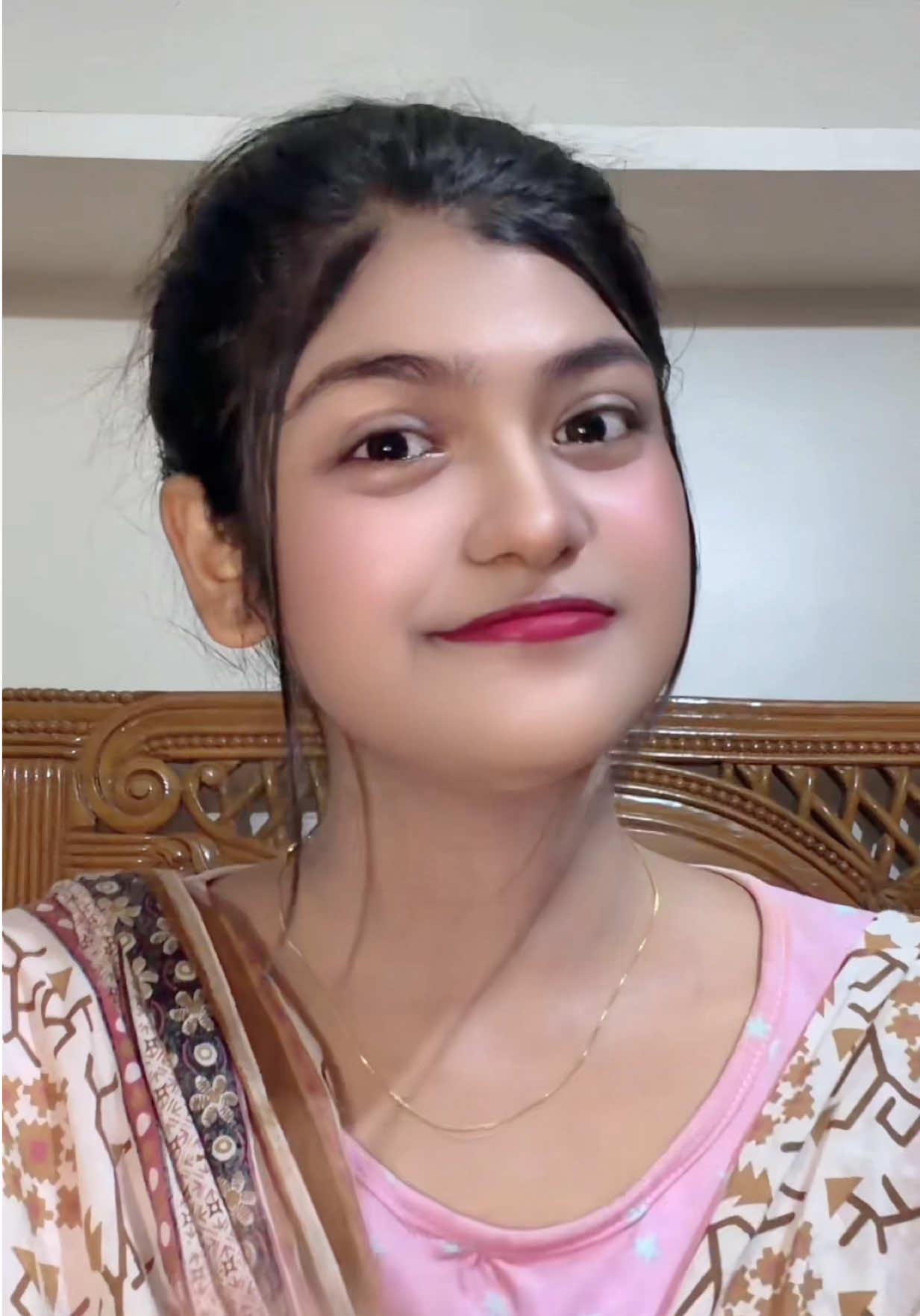 @Akhi Pakhi