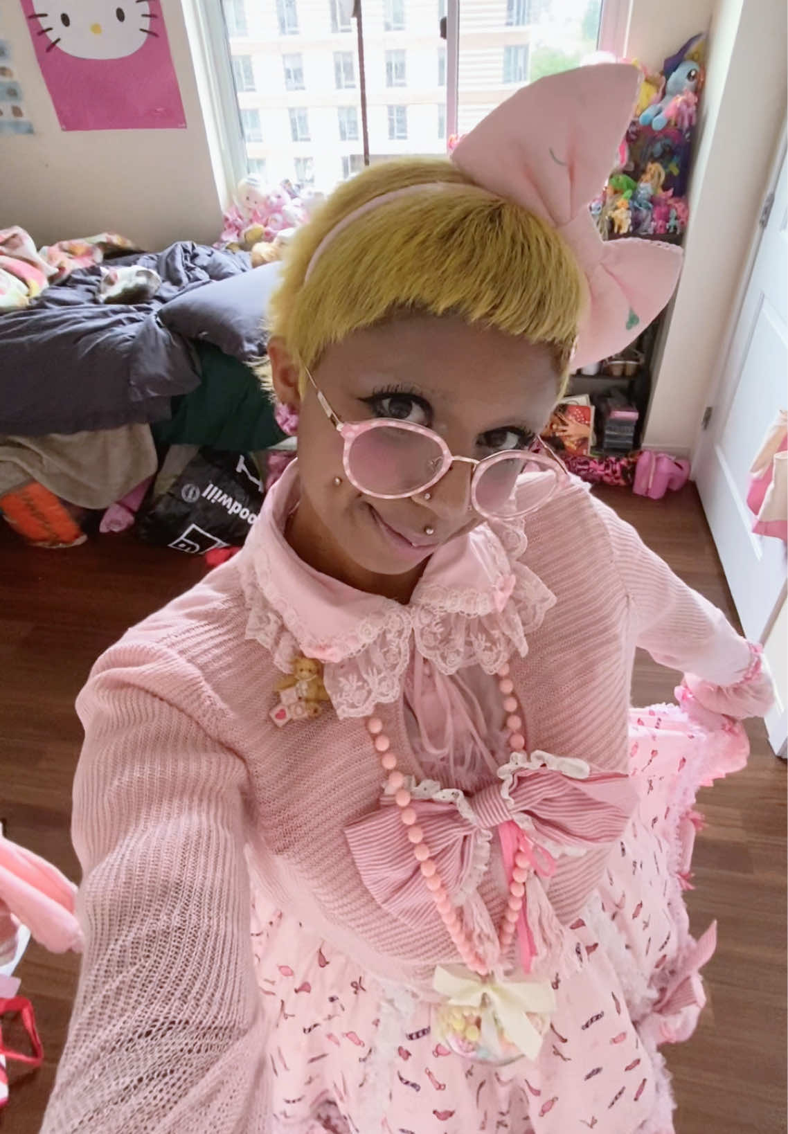 @frillmouse