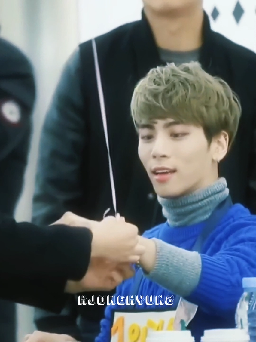 @SHINee ♥️Jonghyun