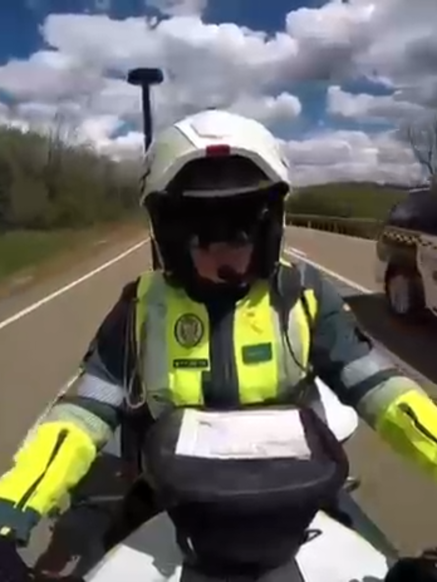 @MUJER Y GUARDIA CIVIL 🇪🇦