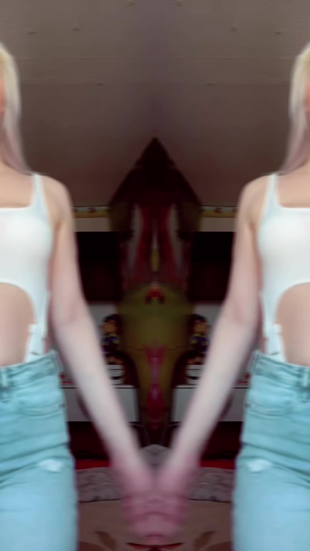 @♋️𝓒𝓱𝓮𝓻𝓻𝔂 ♡