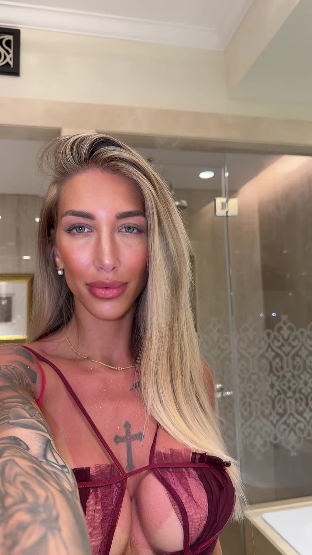@Fiorellans