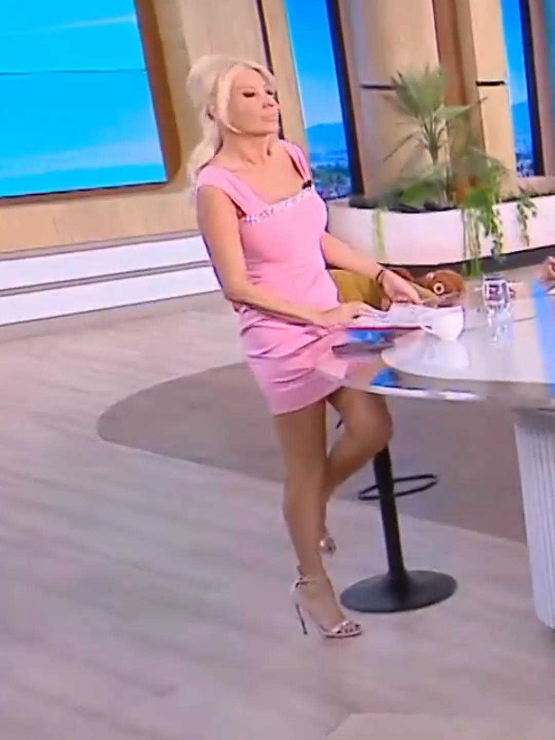 @Red Button