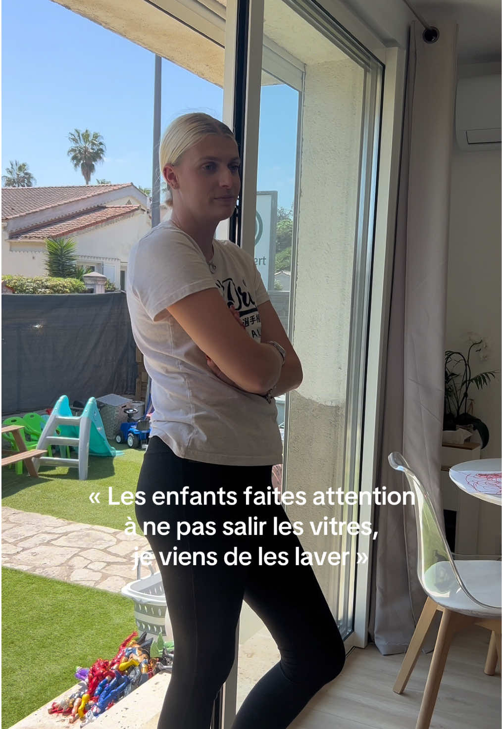 @lauraccomplie