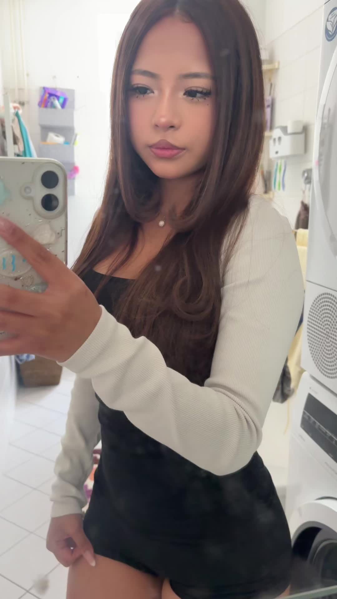 @️
