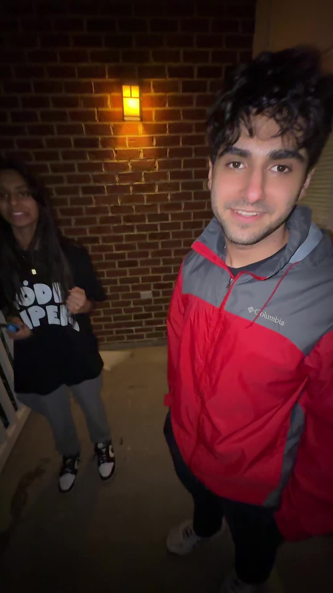 @anika