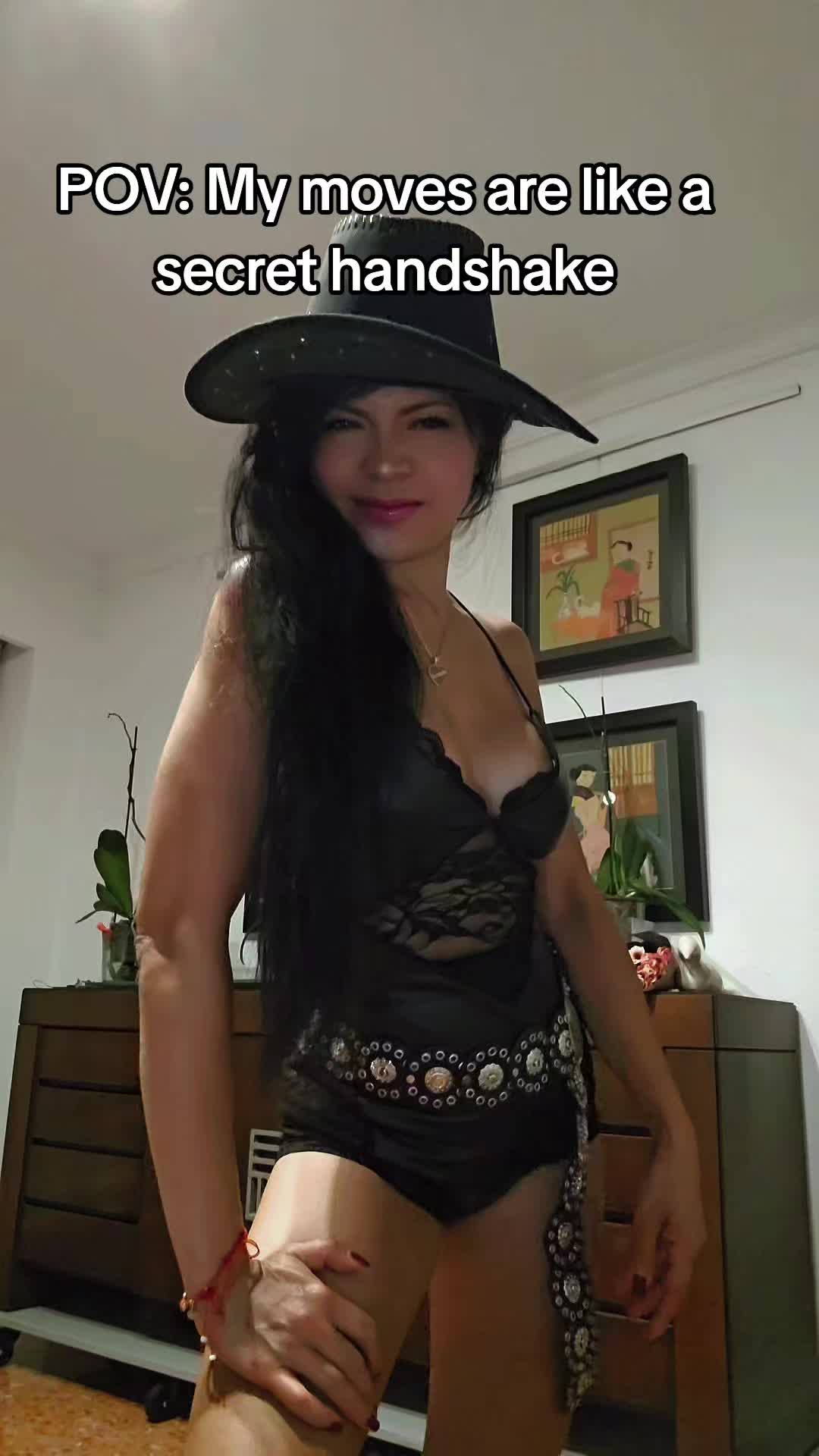 @🐈&zwj;⬛Catwoman🐈&zwj;⬛