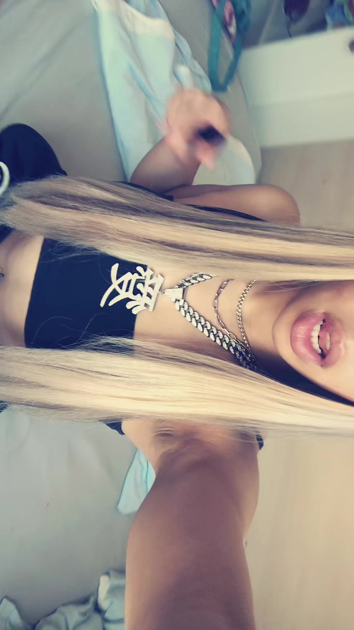 @🐍