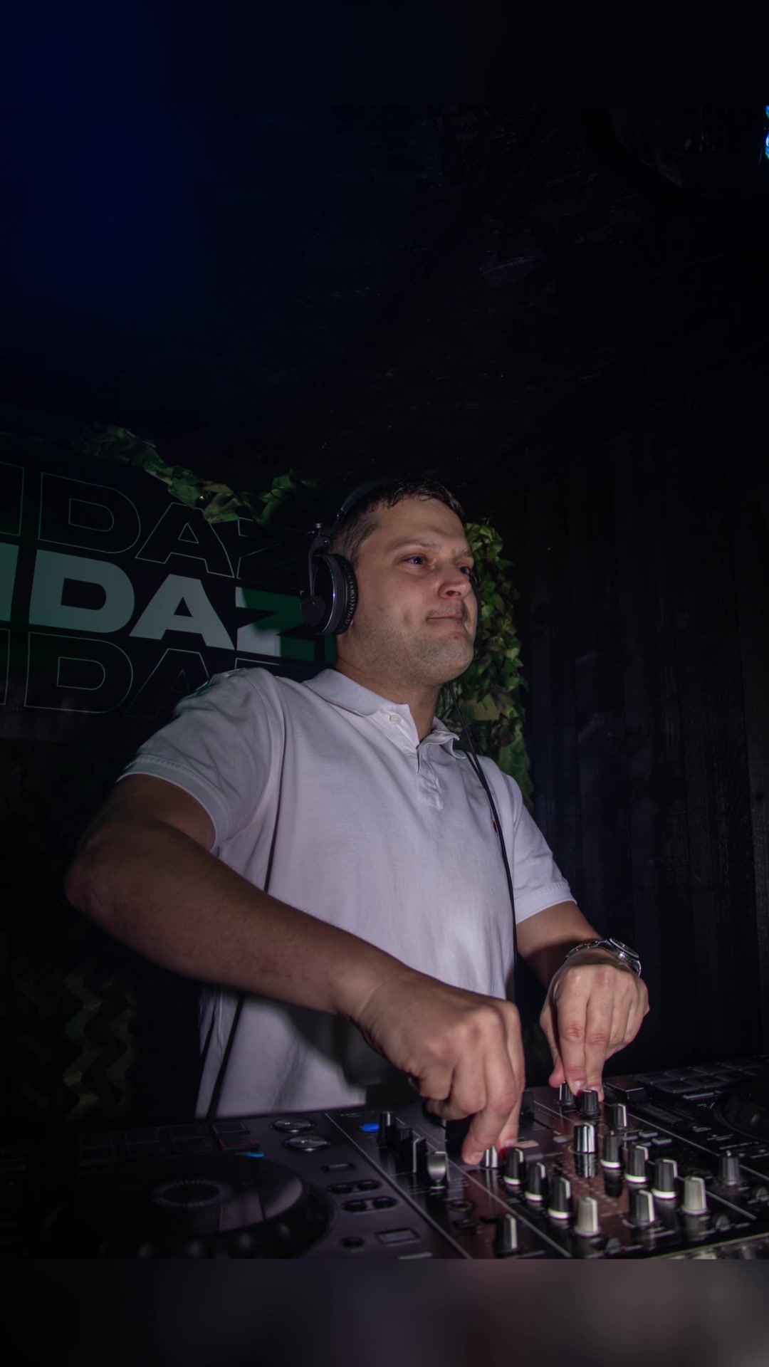 @DJChrisParton