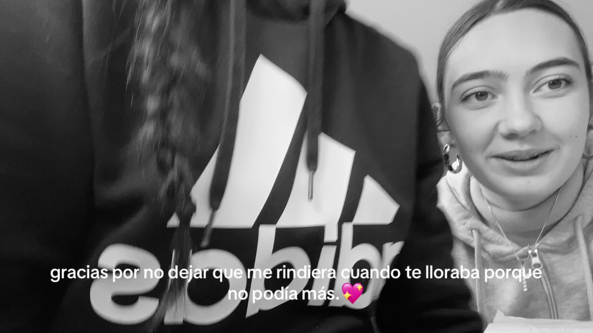 @2albita