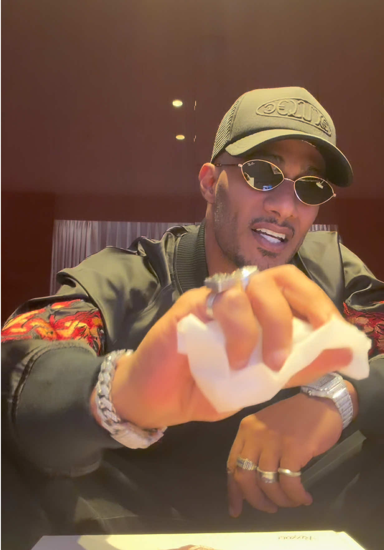 @Mohamed Ramadan