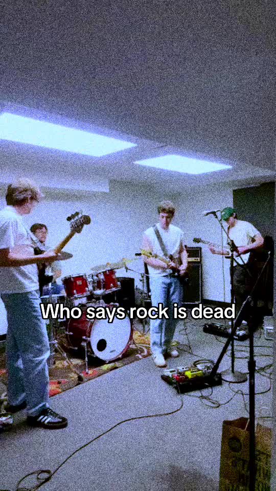 @The Montaines