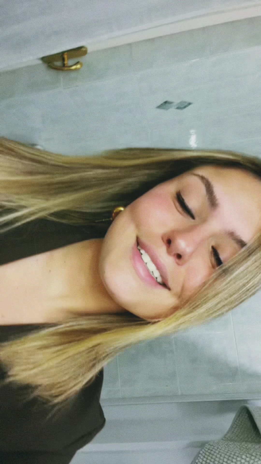 @ariianna