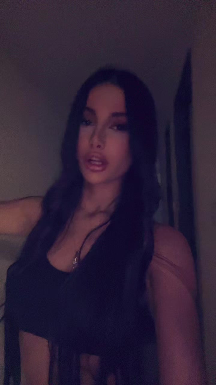 @saraborhann