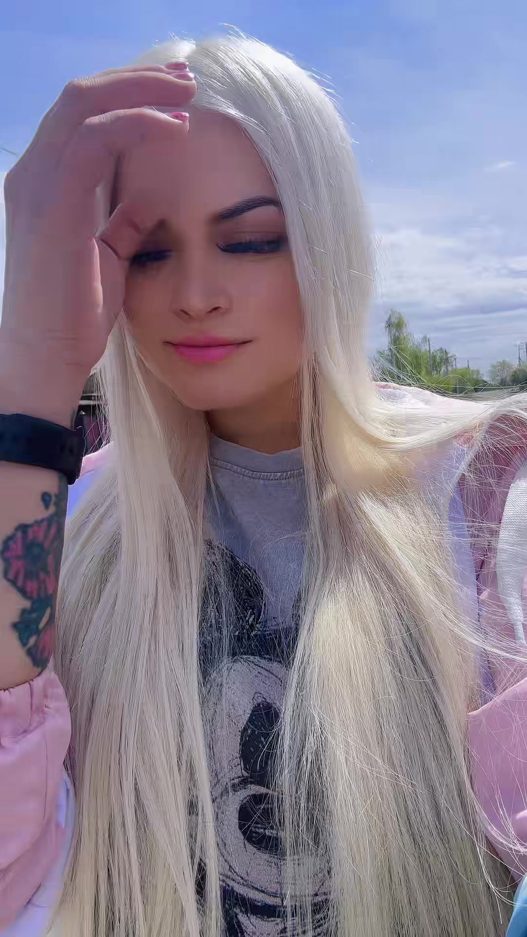 @Alena Volkova