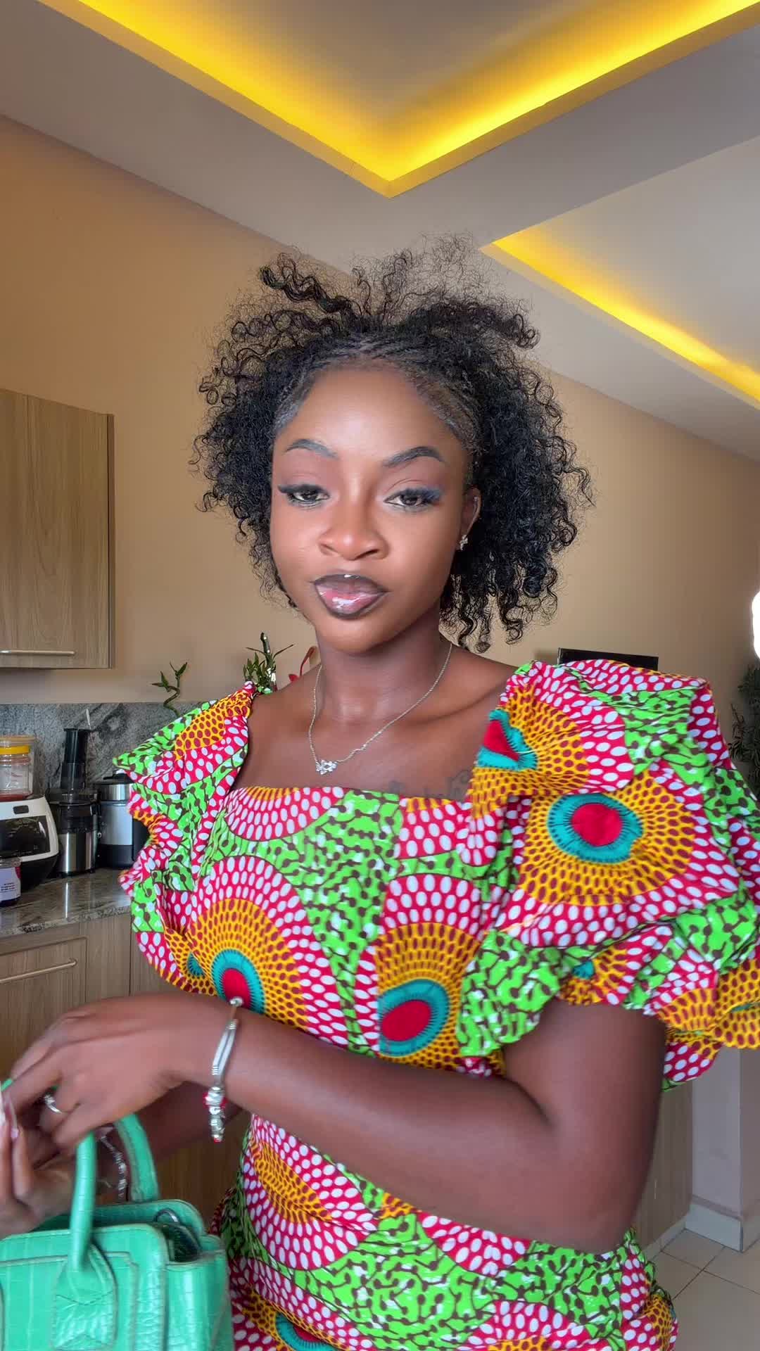 @Adjoa Tee💕