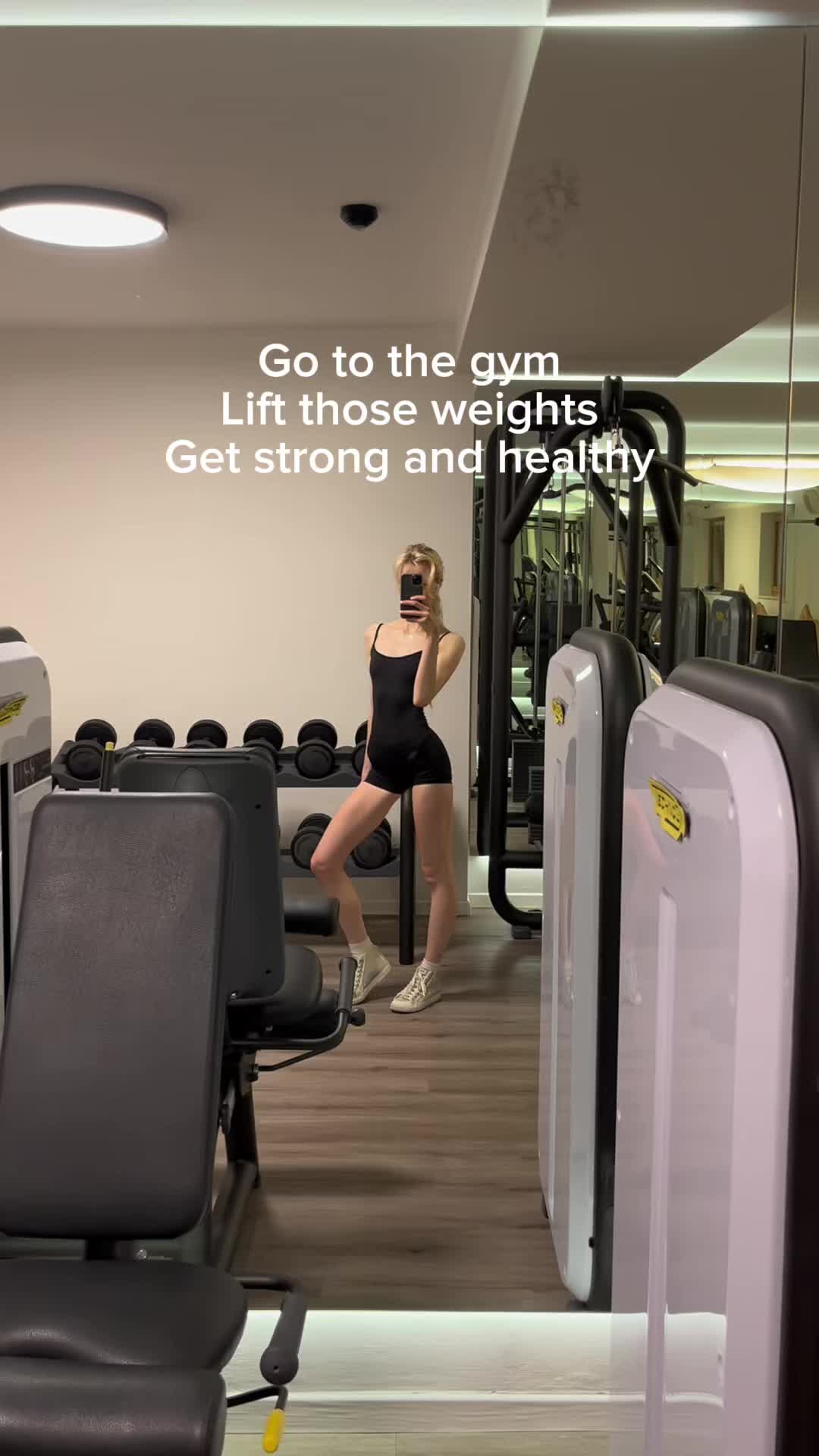 @the.realdaria