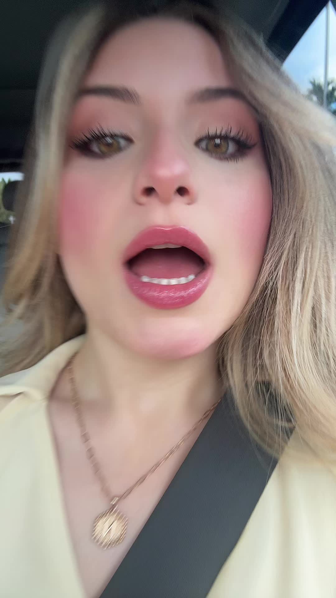 @nicole tortolani