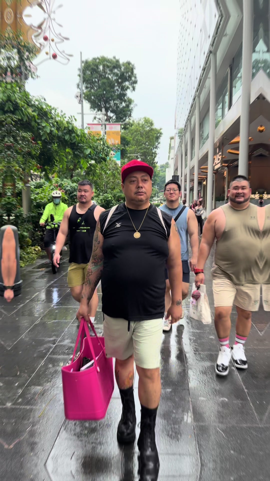 @iamDeEnormouS 🇸🇬