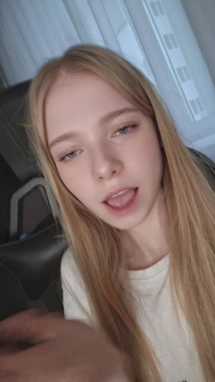 @iss