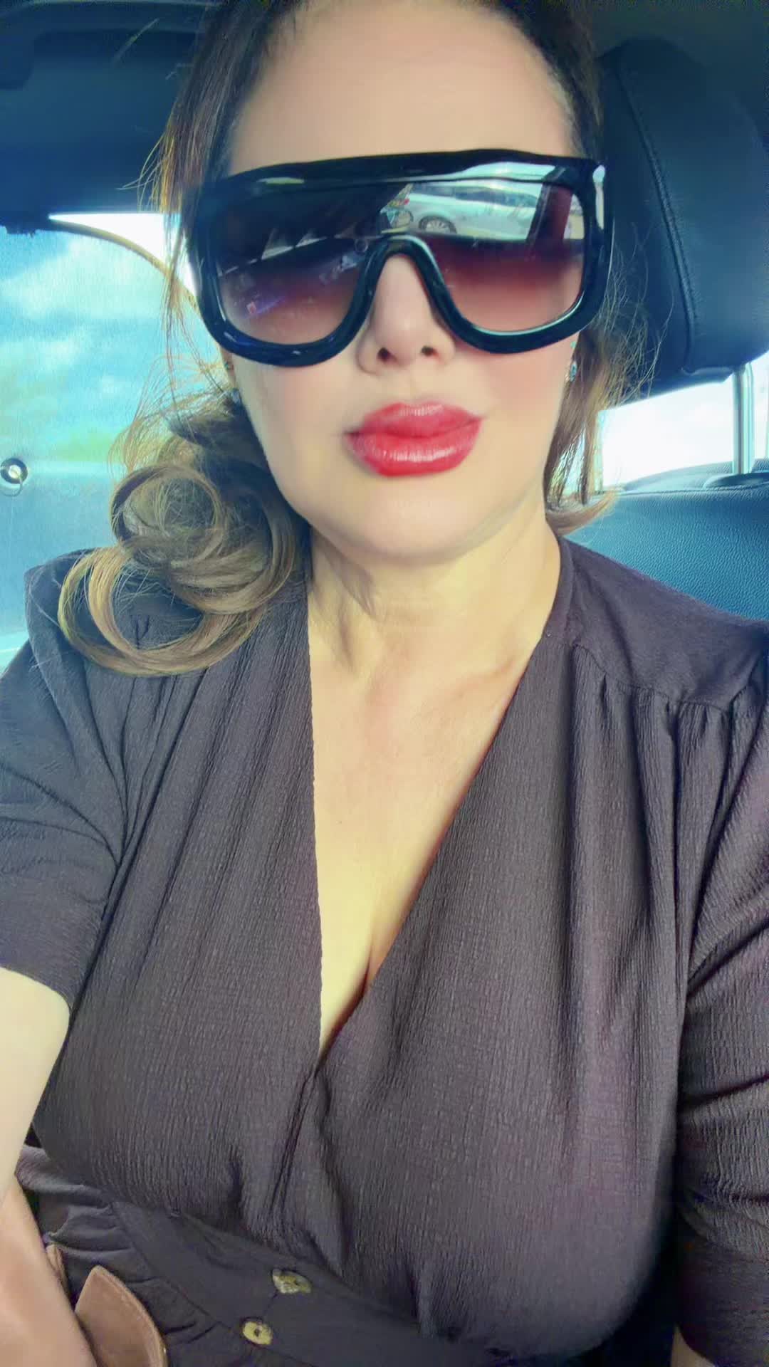 @Marisol
