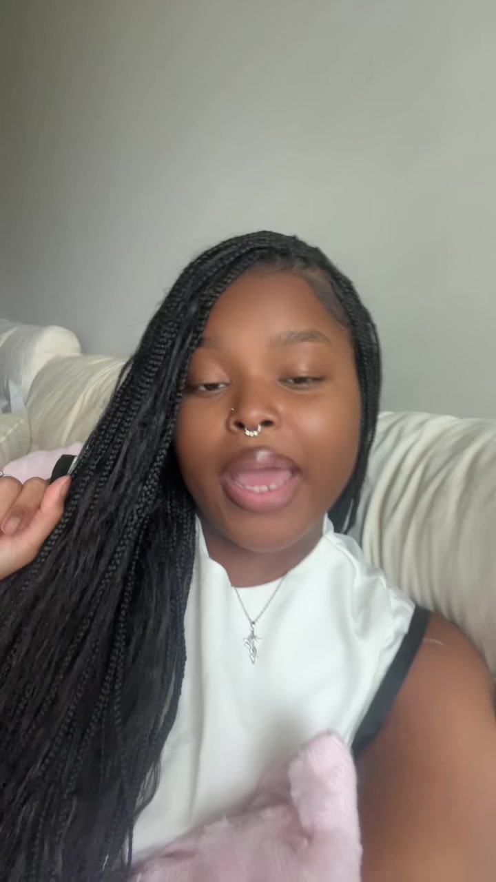 @YOUTUBE: NyaireNicole 💗