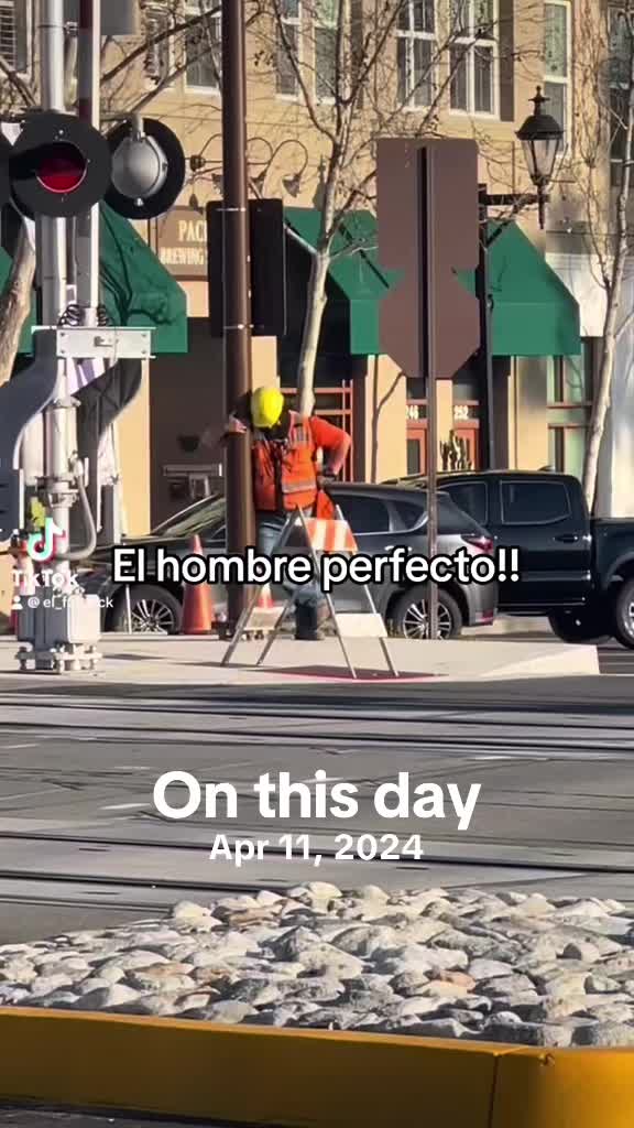 @EL_Gatokike